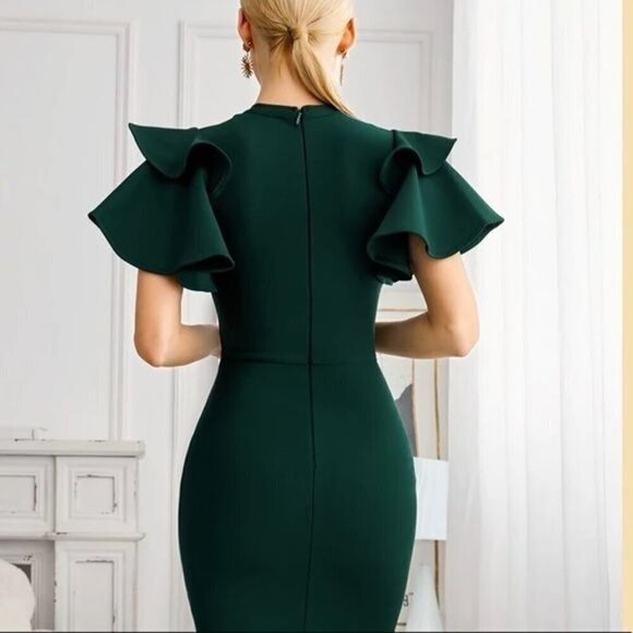 Green Midi Bandage Dress with Ruffles Short Sleeve and a high neck Dress - Picture 5 of 10